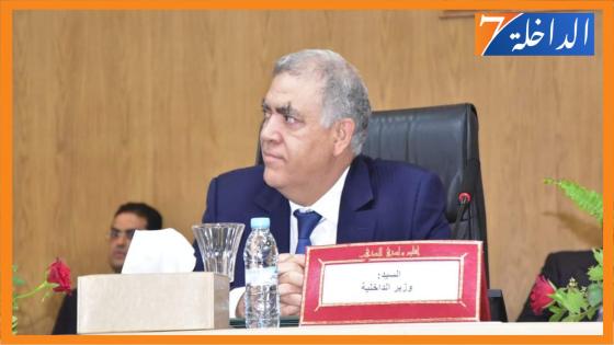 في دورية موجهة للولاة والعمال.. وزارة الداخلية تلزم الجماعات بالامتناع عن تصديق عقود العقارات العرفية تحت طائلة العقوبات الجسيمة