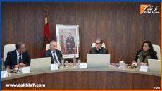 {"remix_data":[],"remix_entry_point":"challenges","source_tags":["local"],"origin":"unknown","total_draw_time":0,"total_draw_actions":0,"layers_used":0,"brushes_used":0,"photos_added":0,"total_editor_actions":{},"tools_used":{"transform":1},"is_sticker":false,"edited_since_last_sticker_save":true,"containsFTESticker":false}